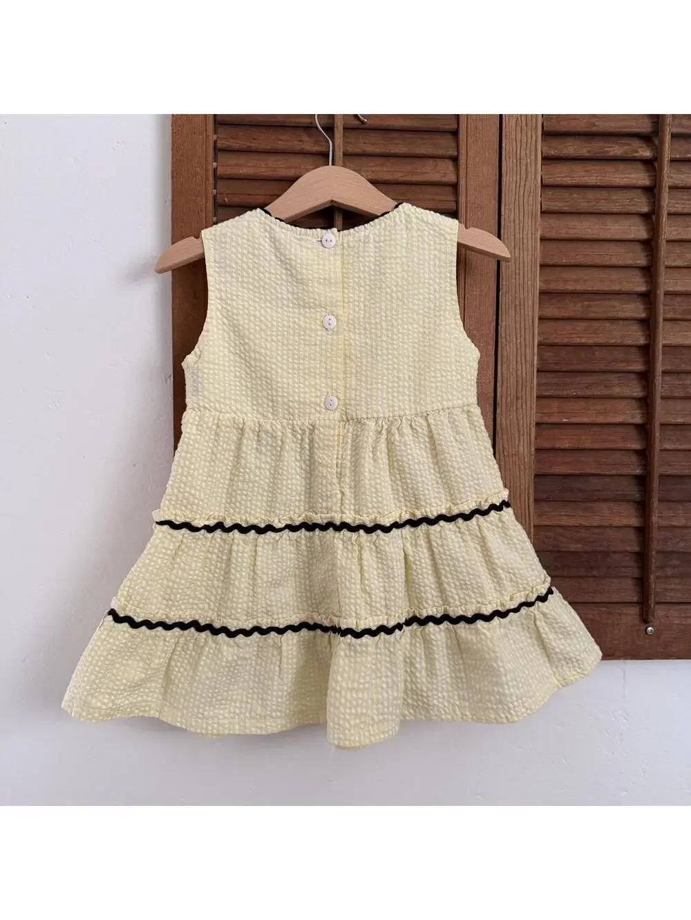 Vintage y2k Samara 3t yellow gingham dress and bee embroidery #babygirl #gingham